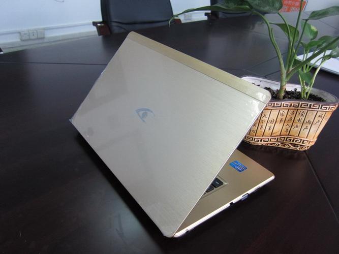 笔记本电脑生产厂家双核上网本3g上网本生产工厂